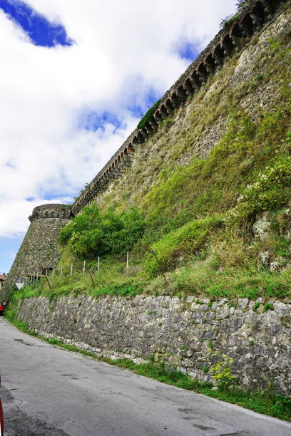 La Rocca Estense di Trassilico, frazione di Gallicano